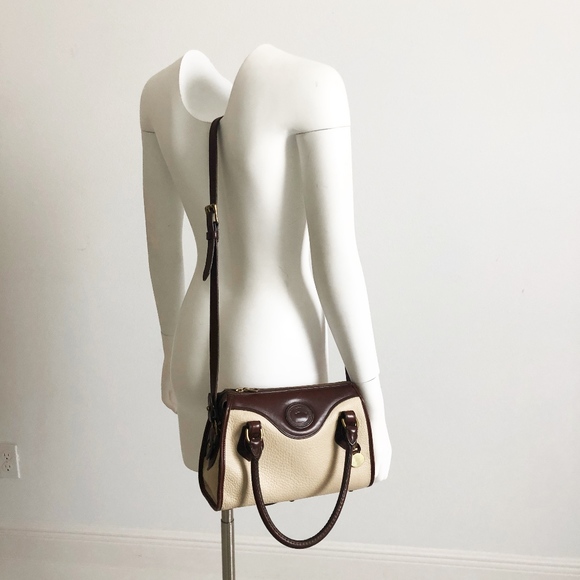 Vintage Dooney & Bourke Bag Small Classic Satchel Top Handle Crossbody AWL - Picture 2 of 7